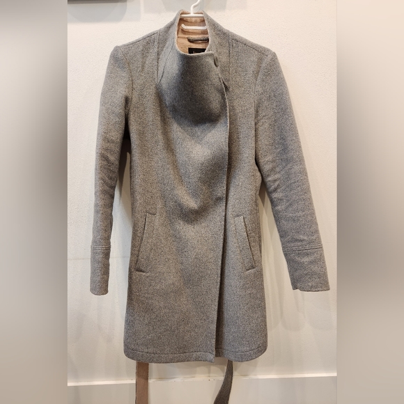 Laundry by Shelli Segal Drape Front Wool Blend Coat, Grey and Light Pink… - Picture 5 of 16
